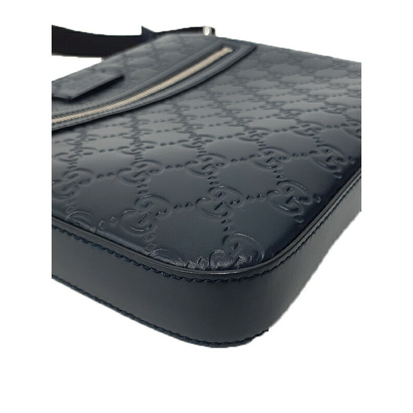 Gucci Signature Messenger Bag Shoulder - Picture 8 of 9